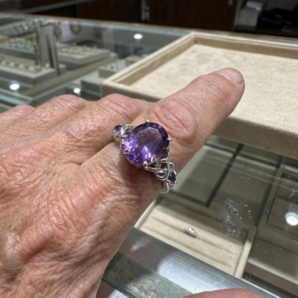Amethyst Knude Ring