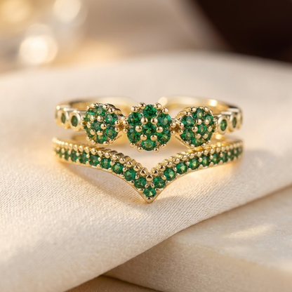 Emerald Cluster Ring i Guld