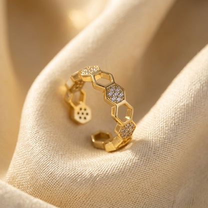Åben Geometrisk Ring i Guld