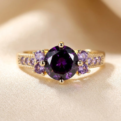 Amethyst Accent Ring i Guld