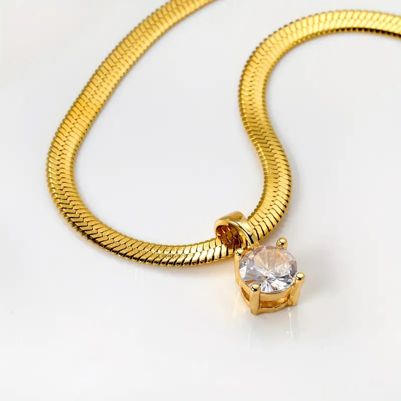 Elegant Rhinestone Pendant Necklace | Guld