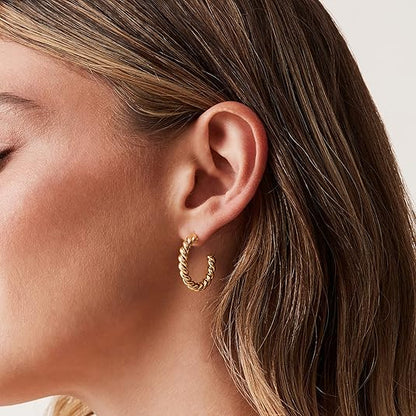 Twisted Hoop Øreringe i Snor | Guld