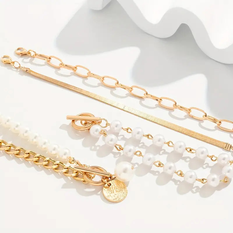 Sæt de Chic Armbånd på 4 Stykker - Slange, Perler og Led | Guld