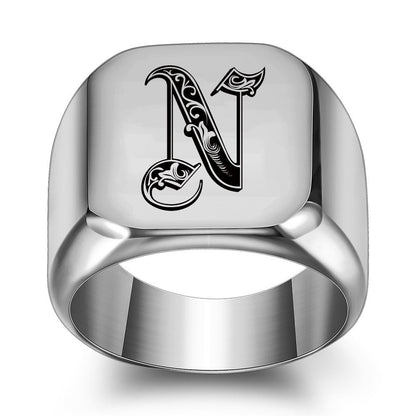 Klassisk Noble Initial Ring | Hvidguld