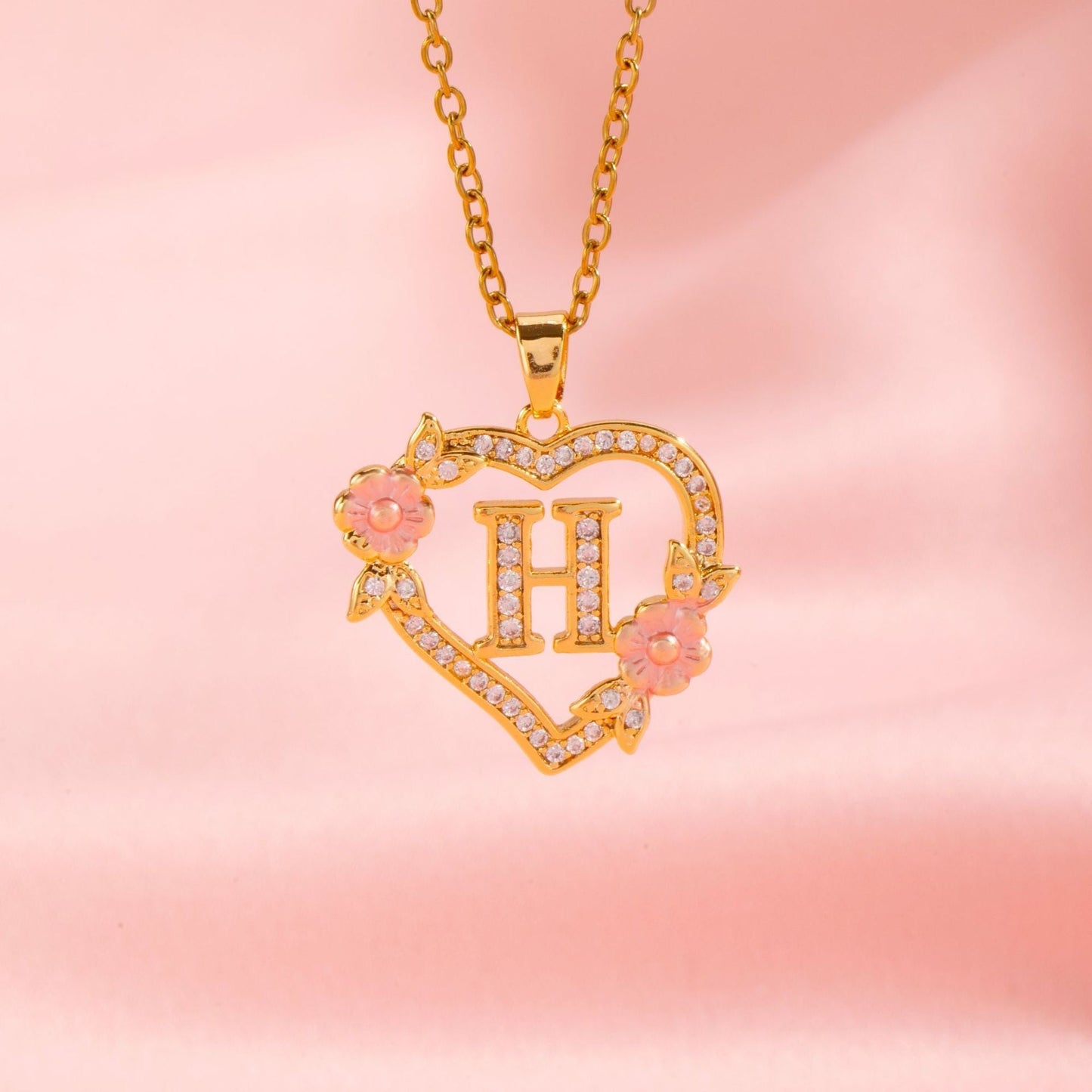 Blomstercharme Initial Halskæde | Guld