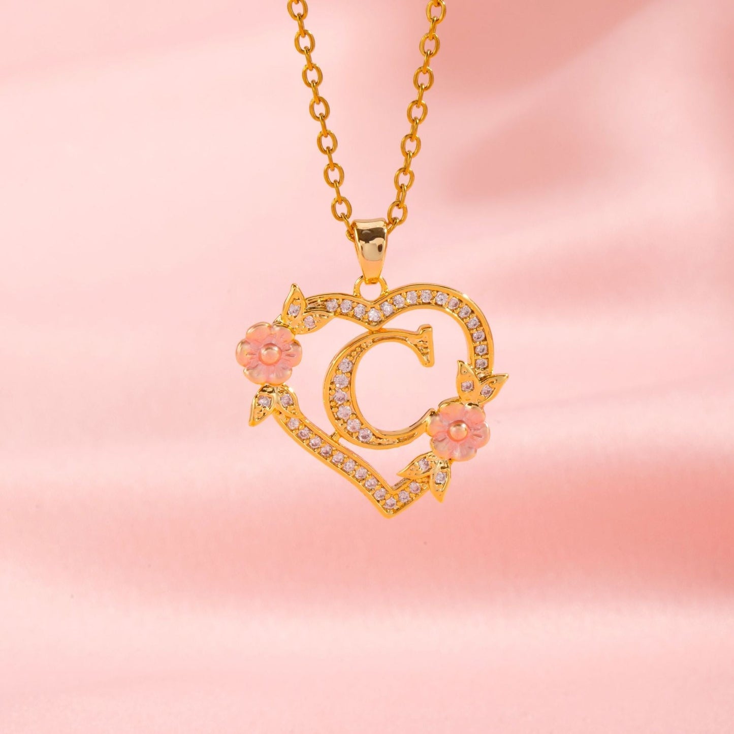 Blomstercharme Initial Halskæde | Guld
