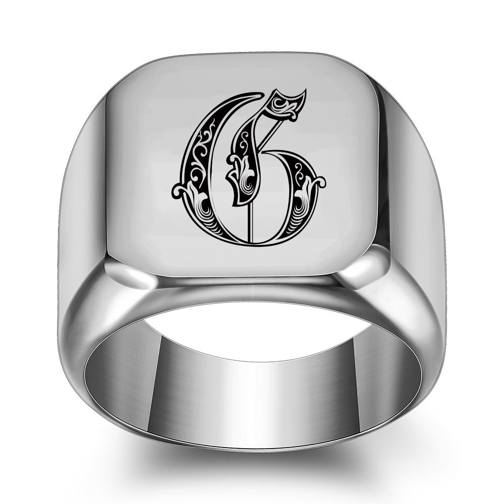 Klassisk Noble Initial Ring | Hvidguld
