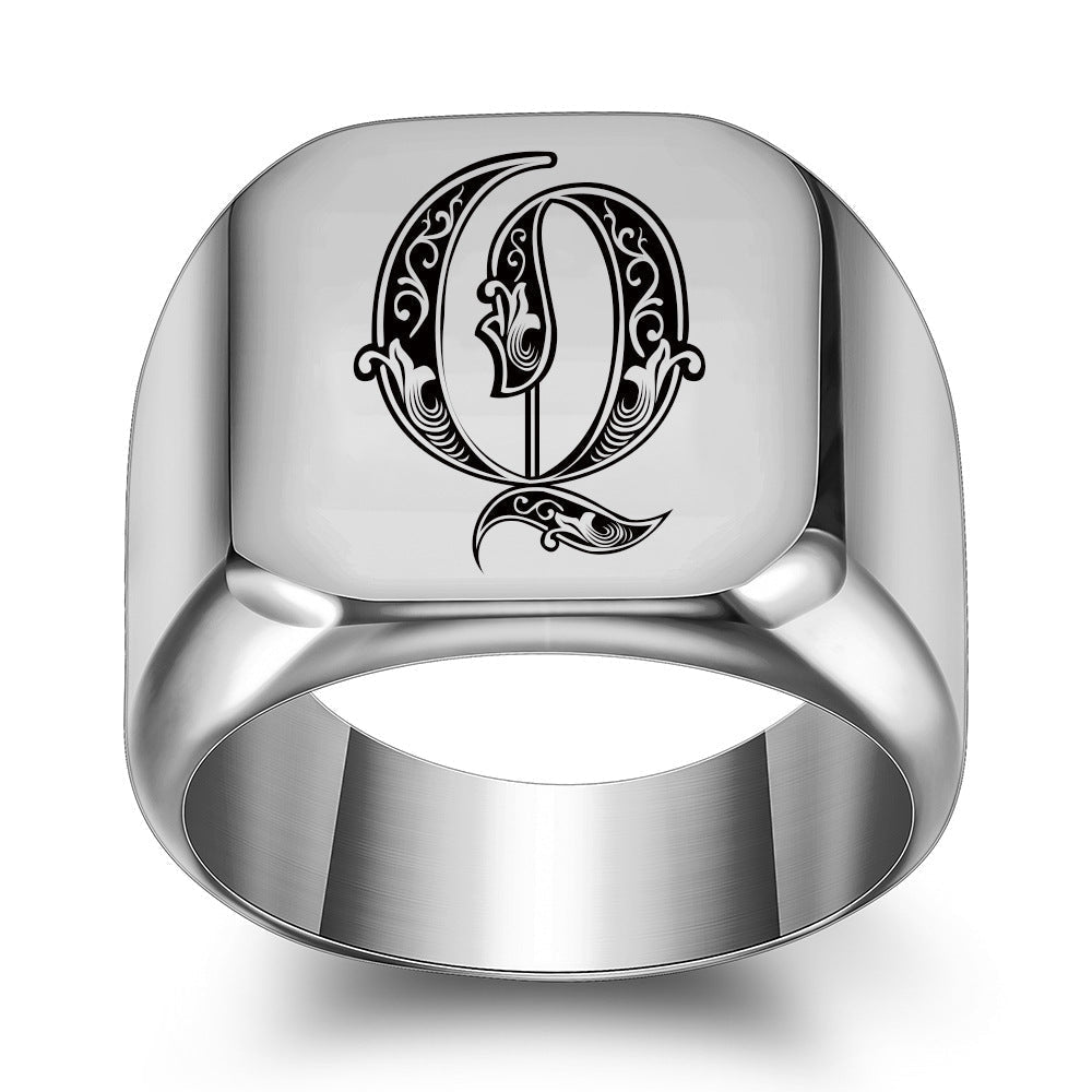 Klassisk Noble Initial Ring | Hvidguld