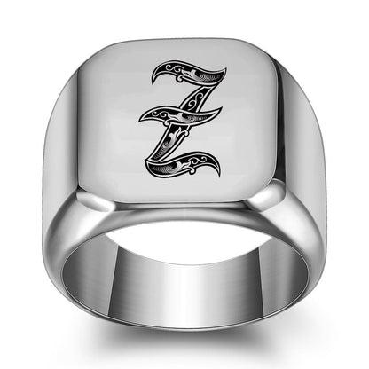 Klassisk Noble Initial Ring | Hvidguld