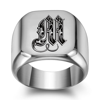 Klassisk Noble Initial Ring | Hvidguld