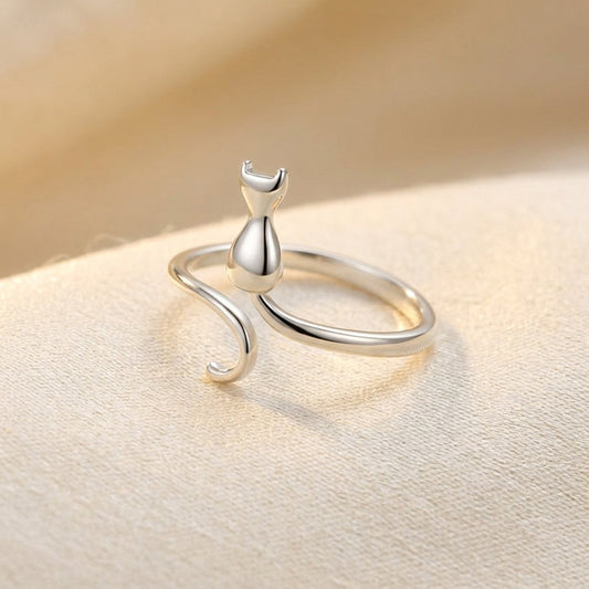 Ring Motif Kat i Sølv